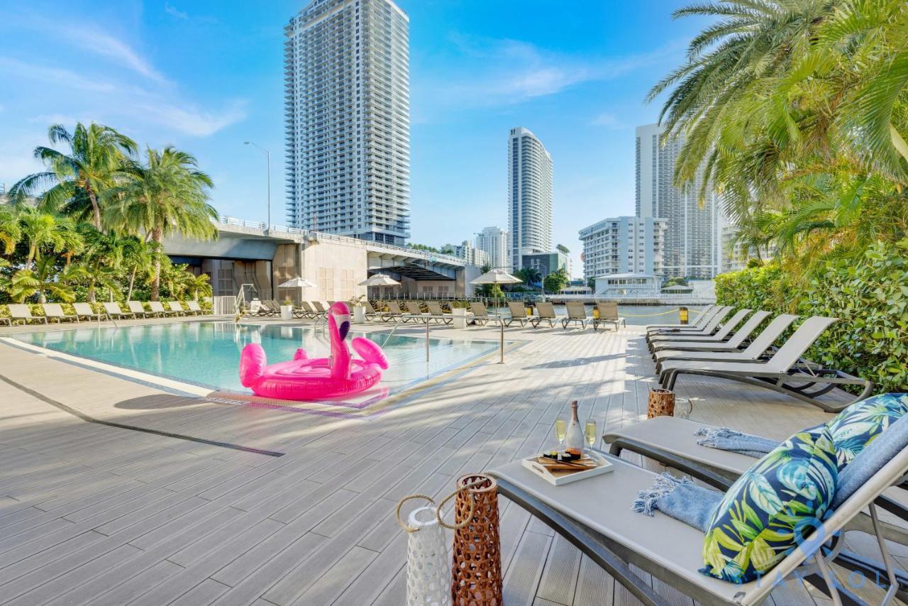 Upper Studio With Balcony,Pool And Gym, Near Beach Hallandale Beach Dış mekan fotoğraf